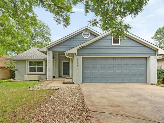 2405 Monarch Dr