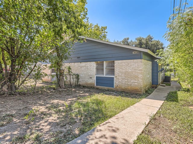 2405 Teri Rd