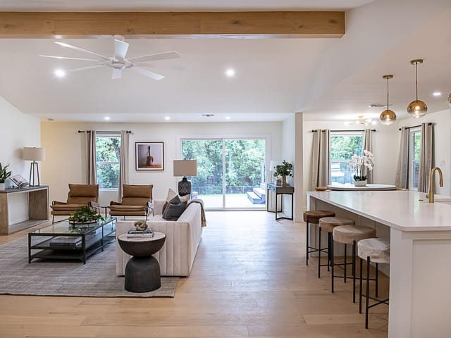 2407 Coral Ridge Cir