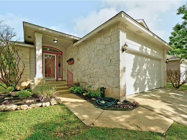 2408 Jesse Owens Dr