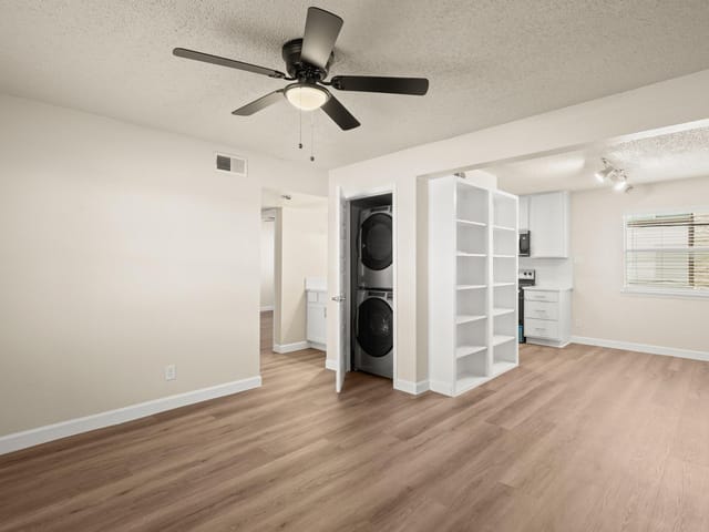 2408 Longview St Unit #112