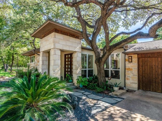 2408 Rollingwood DR
