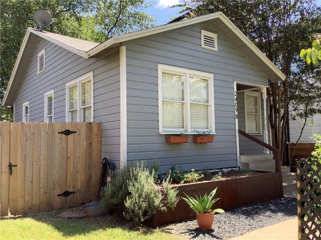 2409 Durwood ST Unit #B