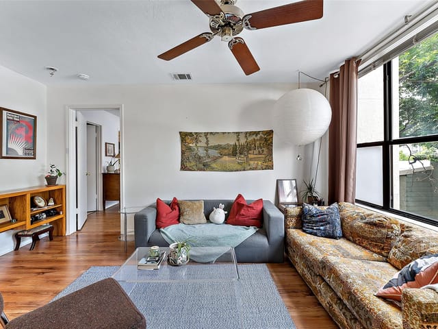 2409 Leon St Unit #103