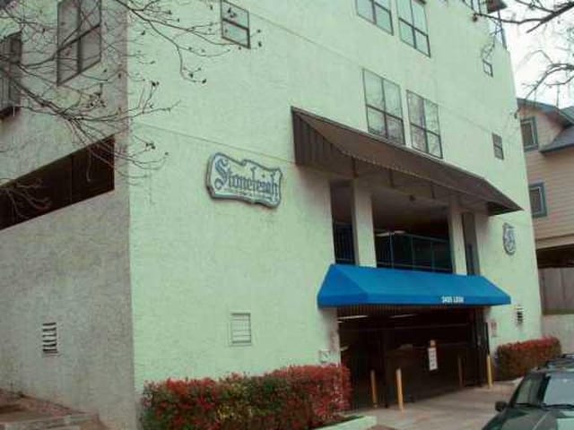 2409 LEON ST # 204