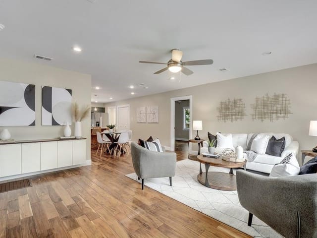 2409 Quarry Rd