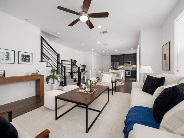 2409 Simond Ave Unit #E