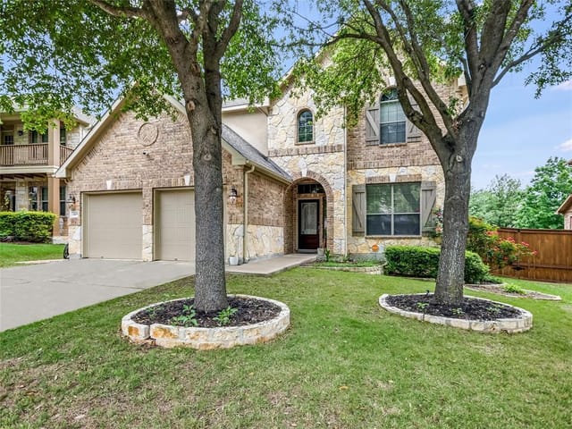 2409 Sturgis Ln