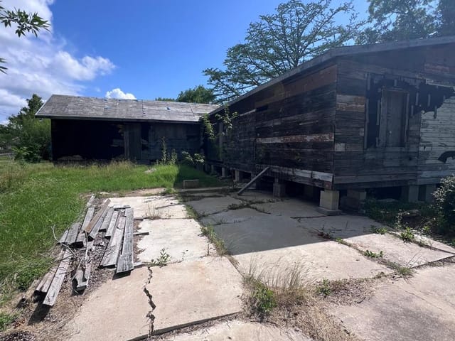 241 N Lucy ST
