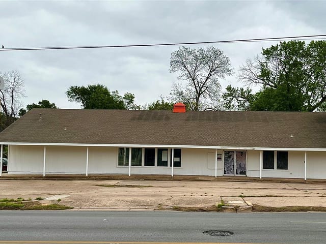 2411 E Martin Luther King Jr Blvd