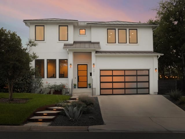 2411 Elmglen Dr