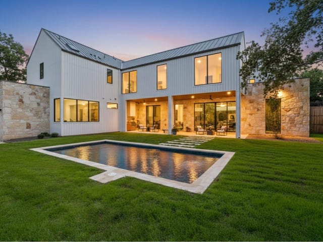 2411 Wilke DR
