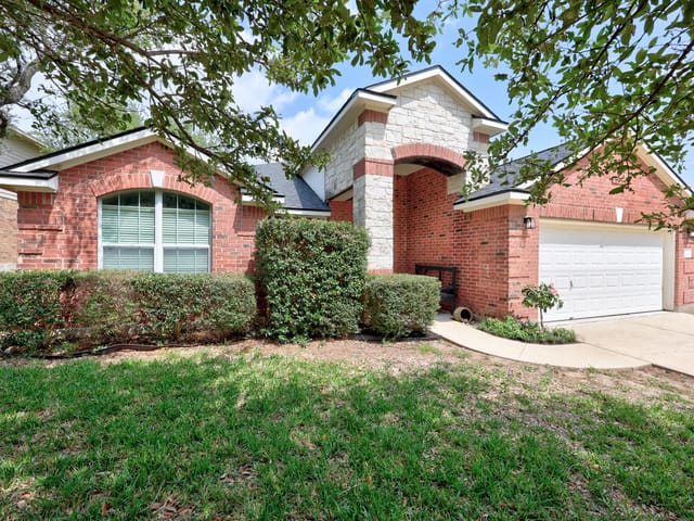 2412 Tumbling River Dr