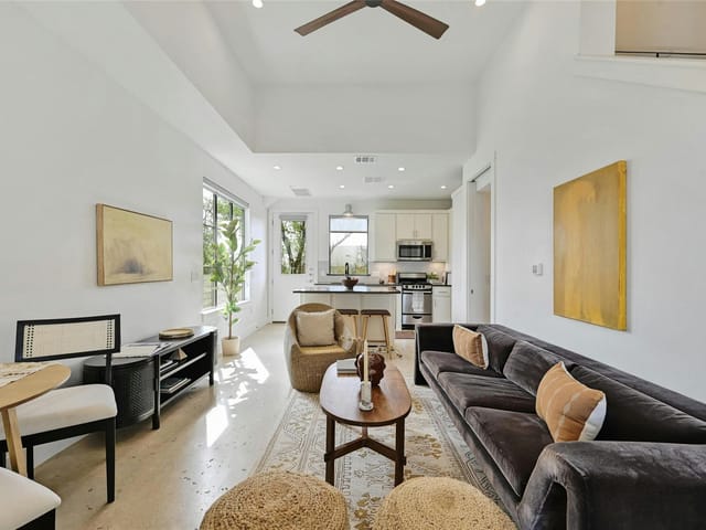 2414 E 8th St Unit #2