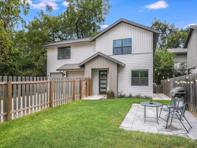 2414 E Martin Luther King Junior Boulevard Blvd Unit #A