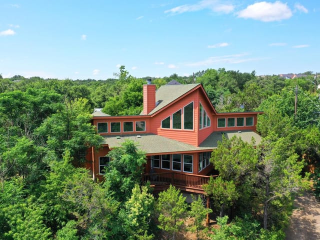 2417 Crazyhorse Pass