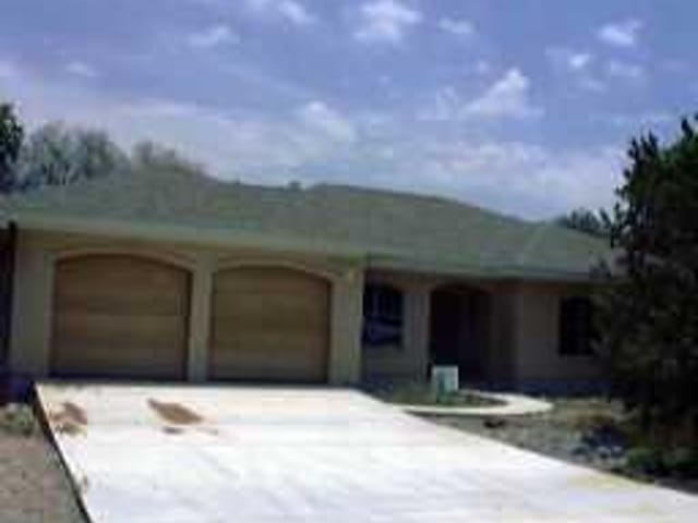 2418 BAHAMA RD