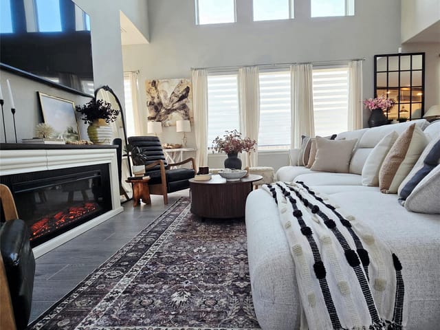 242 Freeman Loop Freeman Loop