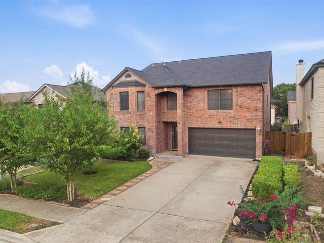 2423 Lavendale CT