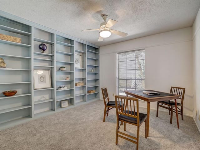 2425 Ashdale Dr Unit #24