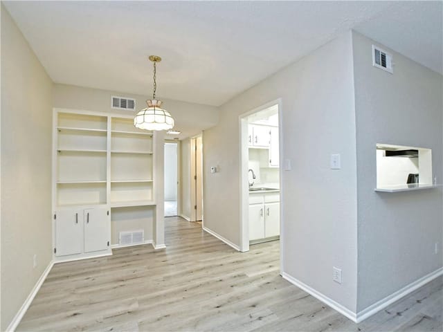 2425 Ashdale Dr Unit #53