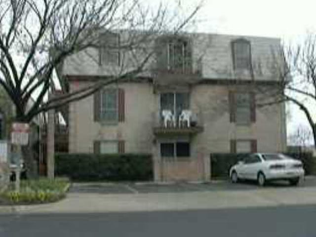 2425 ASHDALE DR Unit #53