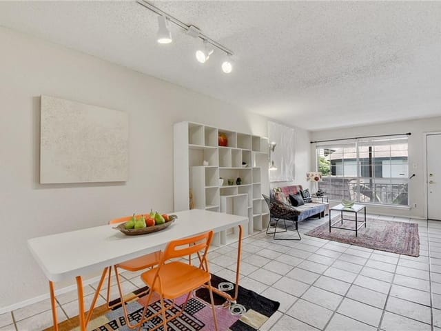 2425 Ashdale Dr Unit #55