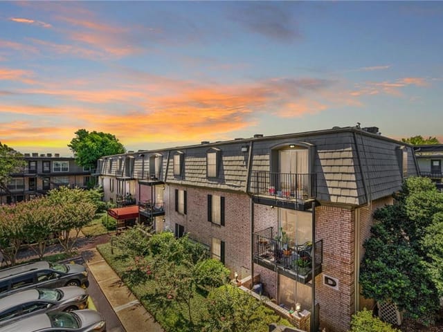 2425 Ashdale Dr Unit #92