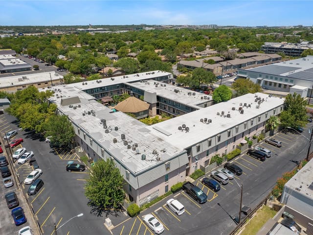 2425 Ashdale DR Unit #92