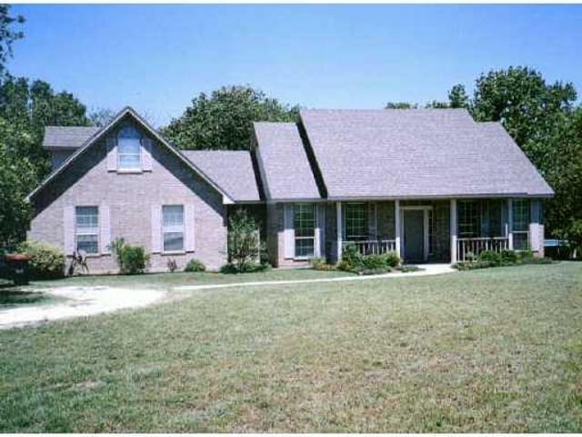2427 Old Kelly RD