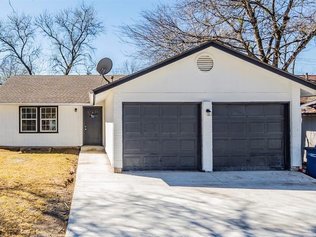 2427 Village Walk