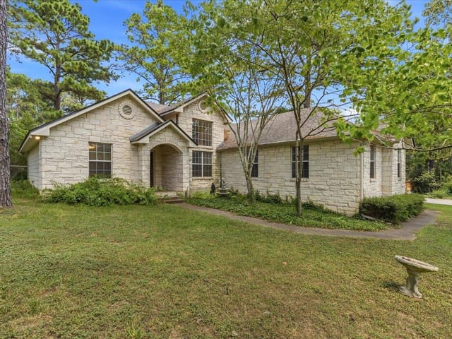 243 Pine View LOOP