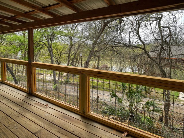243 Riverwood Dr