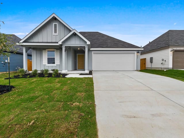 244 Flora Vista St