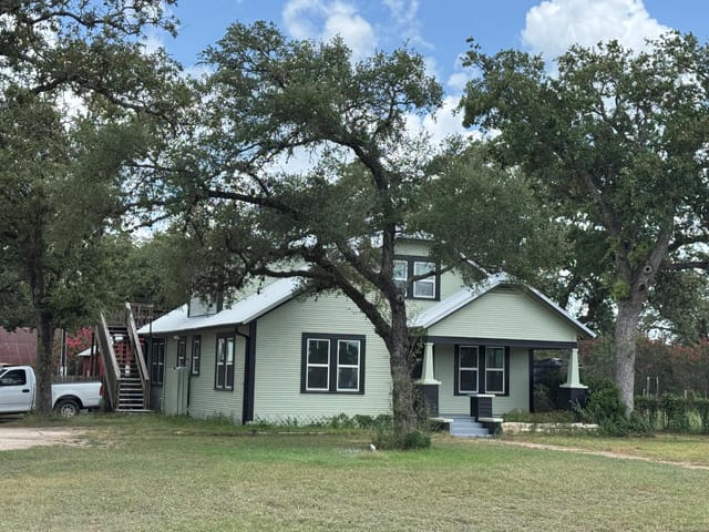 2443 East Old State Highway 71