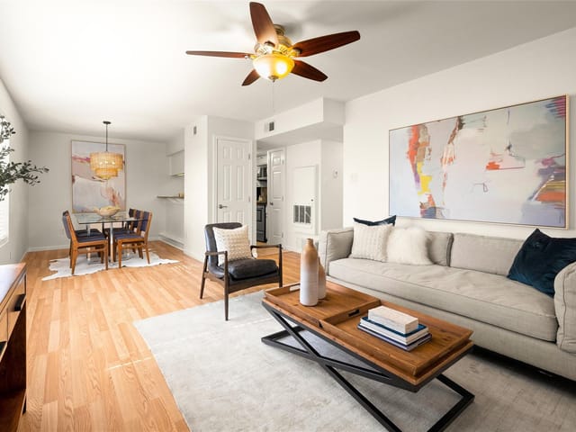 2450 Ashdale Dr Unit #100