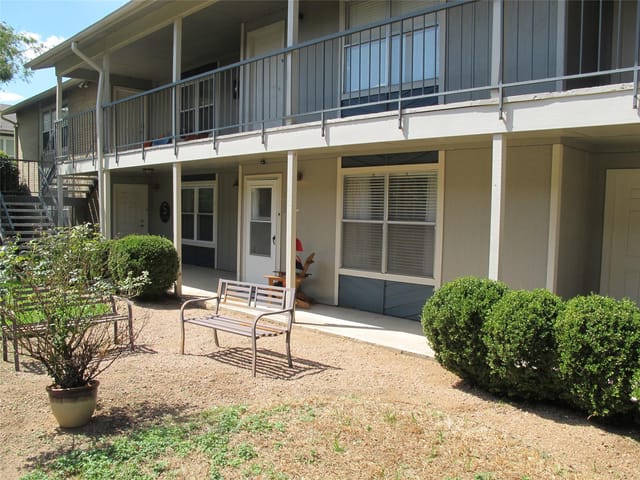 2450 Ashdale Dr Unit #112