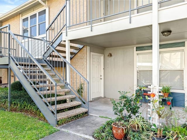 2450 Ashdale Dr Unit #D-119