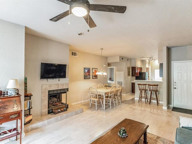 2450 Wickersham Ln Unit #1007