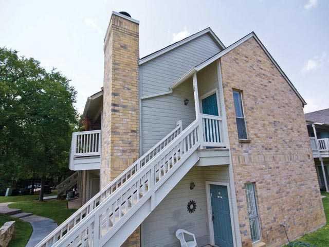 2450 Wickersham Ln Unit #102