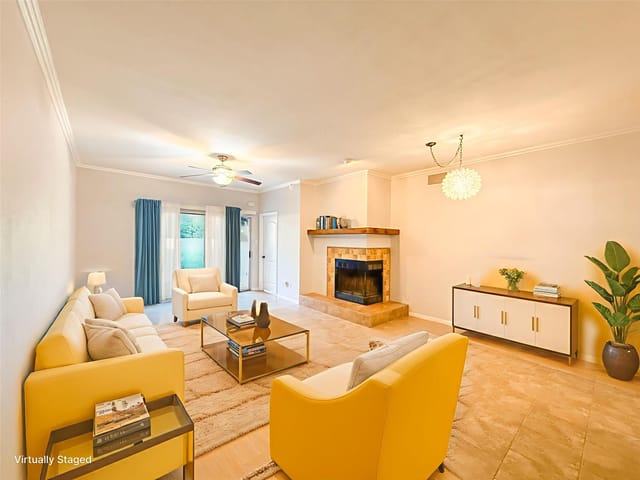 2450 Wickersham Ln Unit #103