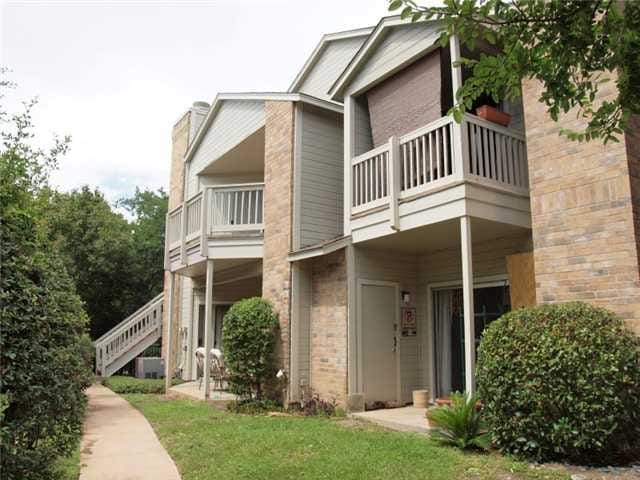 2450 Wickersham LN Unit #206