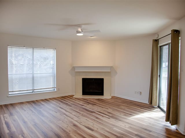 2450 Wickersham Ln Unit #904