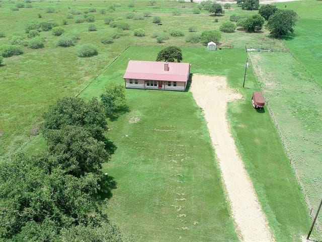 2452 County Road 226