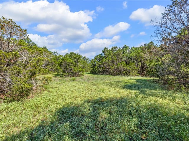 2453 S Rainbow Ranch RD