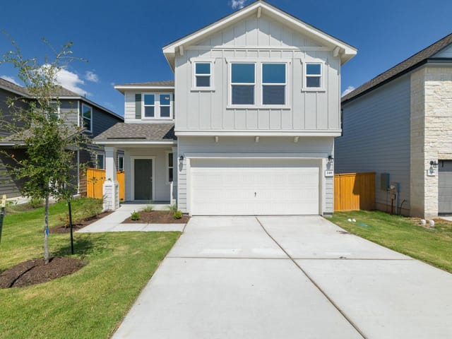 248 Feathers ST