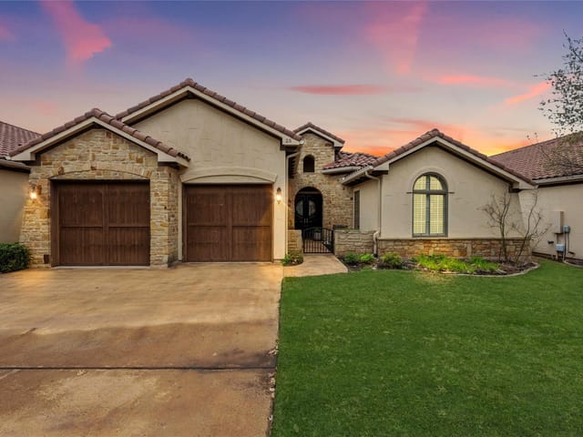 25 BORELLO Dr