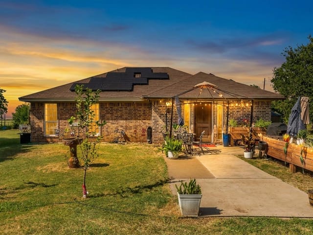 250 Capps Branch LN