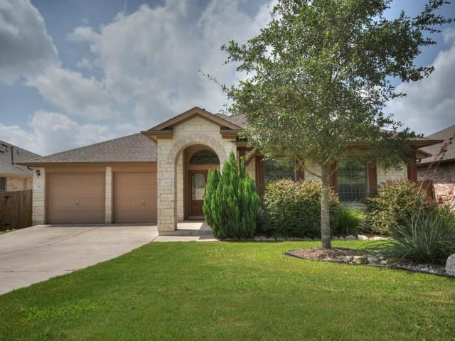 250 Kiras Ct