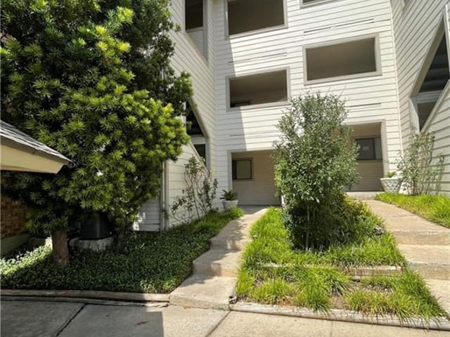 2500 Burleson Rd Unit #206